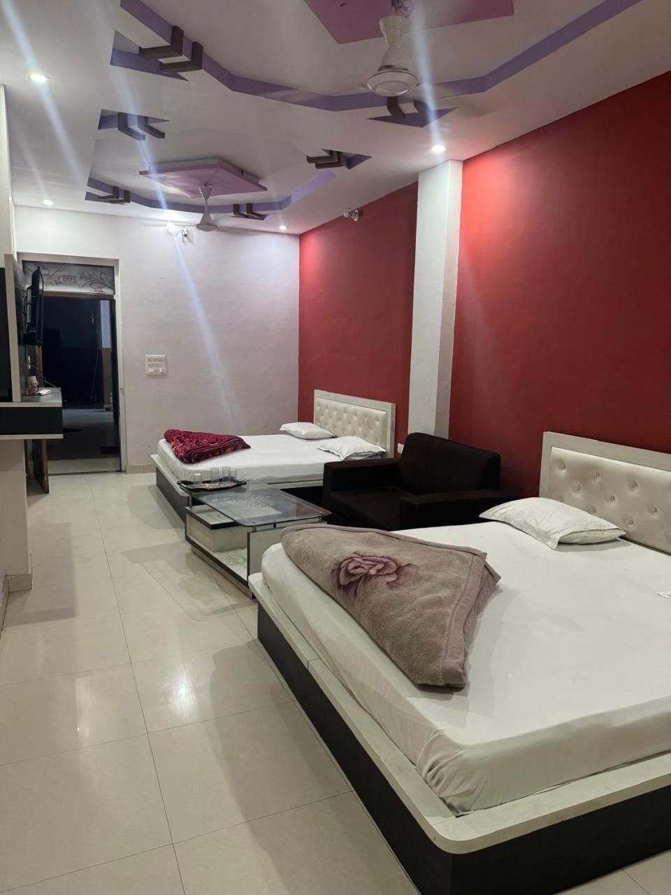Hotel Aapno Shyam And Restaurant Khatu Exterior photo