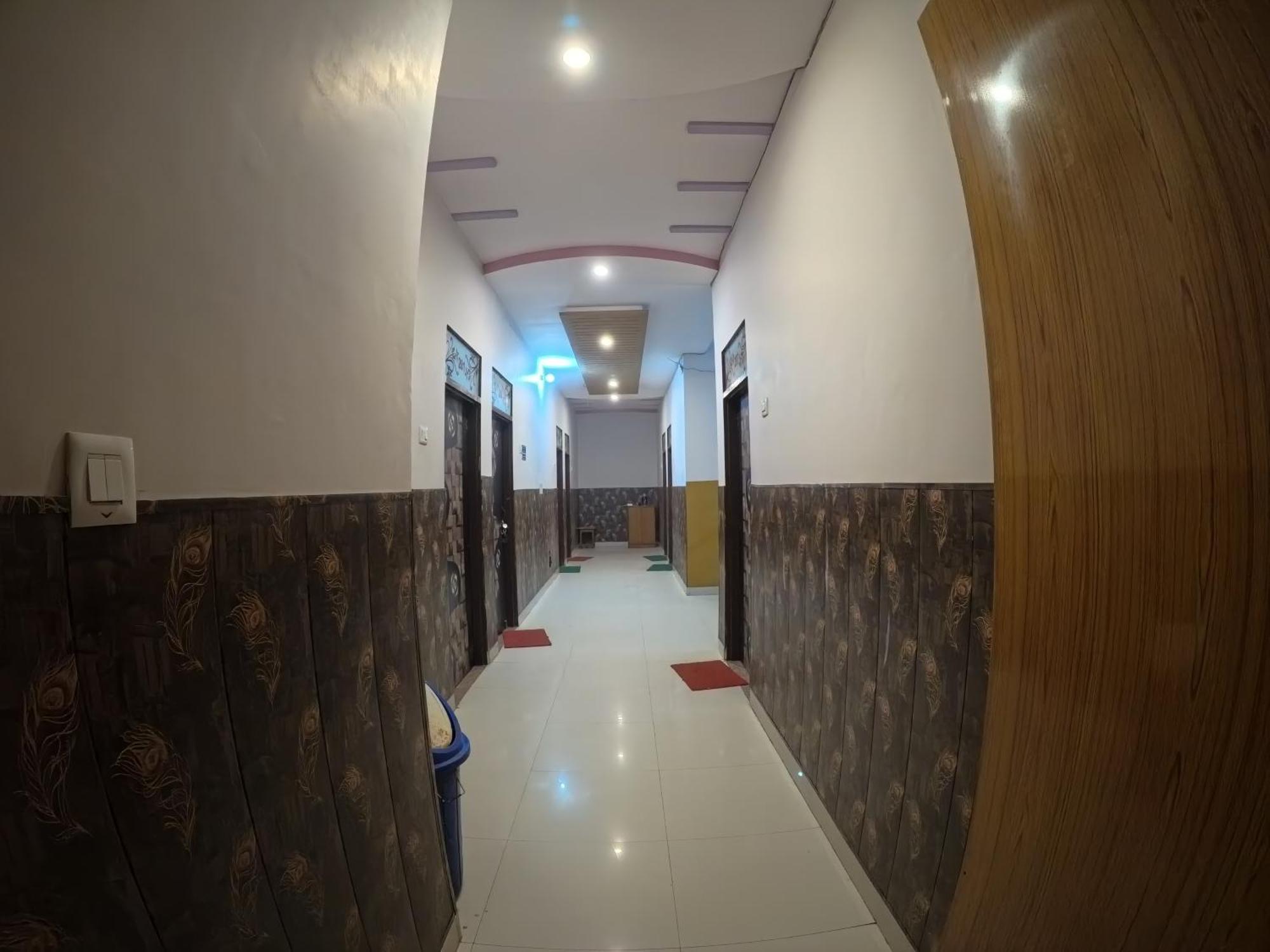 Hotel Aapno Shyam And Restaurant Khatu Exterior photo